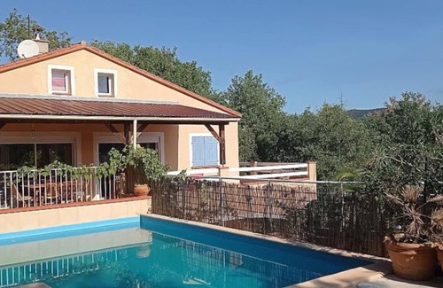 Reynes Villa | Villa with private pool in a quiet location with mountain views 5 min from Ceret
