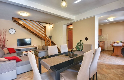Hreljici House | Villa with private pool, children's playground, WiFi, air conditioning