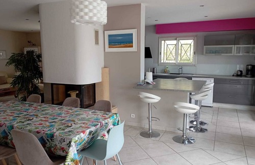 Le Grau-Du-Roi Villa | Villa with secure pool by the sea in a very quiet cul-de-sac
