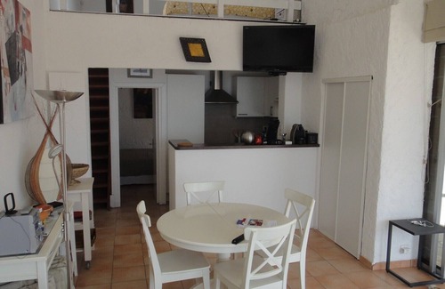 Ile du Levant Villa | VILLA WITH SWIMMING POOL, VERY BEAUTIFUL SEA VIEW, LEVANT ISLAND