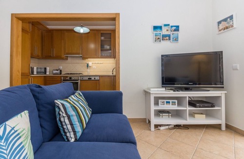 Manta Rota Ski Chalet | Villa with WIFI, shared pool 200m from the beach by AlgarveManta (1V4)