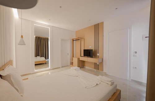 Sarande Hotel | Villa Xhefri