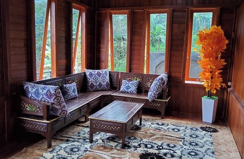 Megamendung Villa | Villa Zoya 1