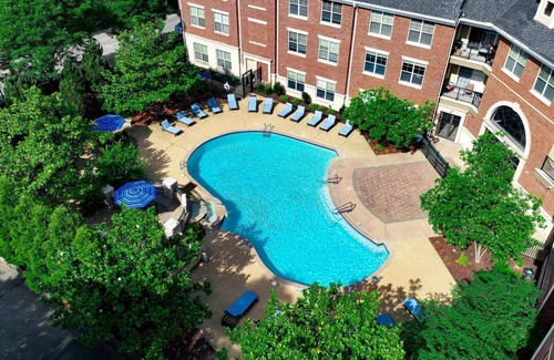 Corryville Apartment | Village 2BD 1 - Two Bedroom Apartment, Sleeps 4