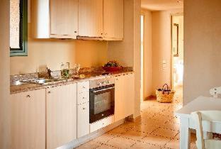 Skotino Hotel | Village Heights Resort