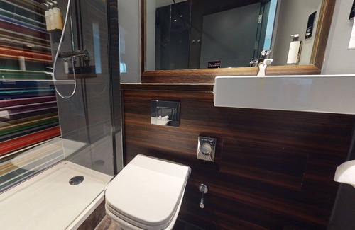 Walsall Hotel | Village Hotel Birmingham Walsall
