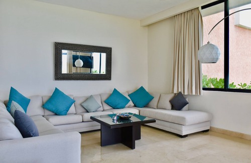 Zona Hotelera Villa | Villas Cancun by Casago