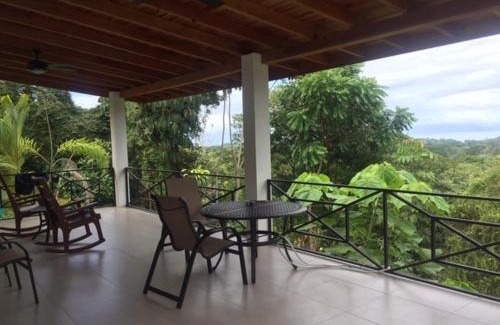 Ballena Villa | Villas Lambeau Ocean View 1