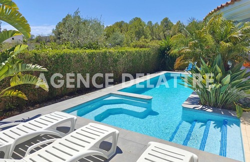 Peniscola Ski Chalet | Villas with swimming pool and private Jacuzzi, 2 bedrooms, barbecue, Wifi