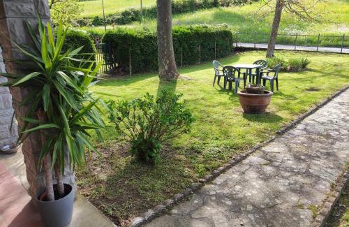 Burzanella House | Villetta con giardino