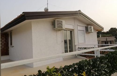 Costa Saracena-Castelluccio House | Villetta sul mare in residence