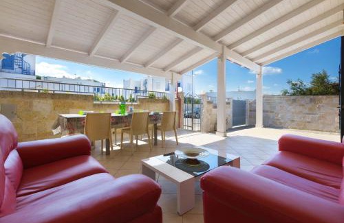 Boncore House | Villetta Teresa by BarbarHouse