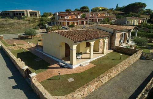 Baia Sant'Anna House | villette baia