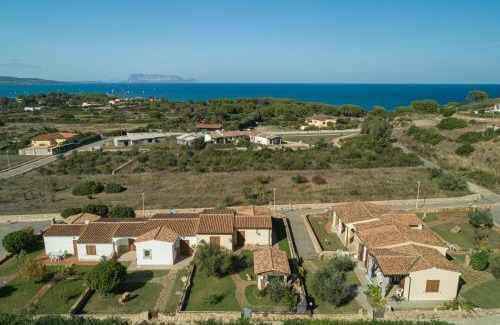 Baia Sant'Anna House | villette baia
