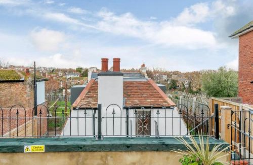 Broadstairs House | Vine Cottage