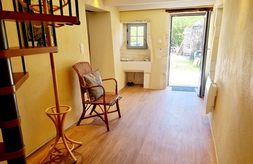 Bouteville House | Vine flowers Charentais cottage 3*