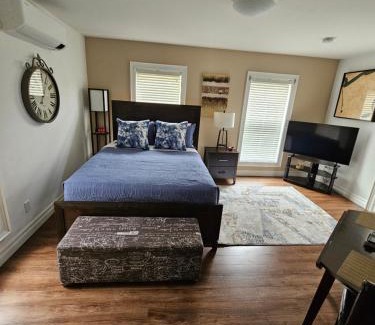 Old Town Historic District Apartment | Vine Village