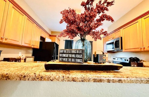 Prattville House | Vintage Boho Condo In Prattville
