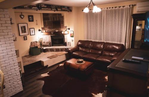 Lozenets Apartment | Vintage Lozenets Apartment