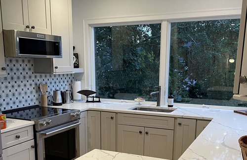 Greenport Apartment | vintage style 2nd fl apt with roof deck in the heart of town