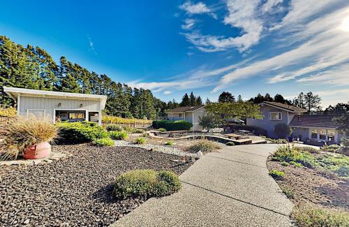 Freestone House | Vinyard Cottage