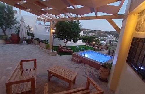 Kamilari Apartment | Viola