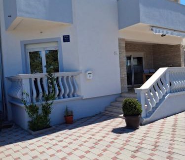 Srima Apartment | Violeta