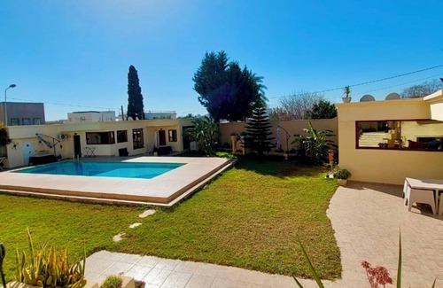 La Fayette Apartment | VIP poolside accommodation