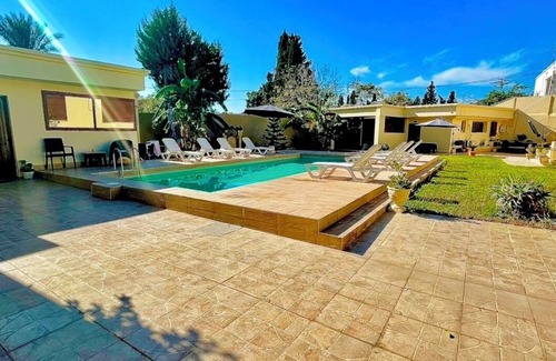 La Fayette Apartment | VIP poolside accommodation