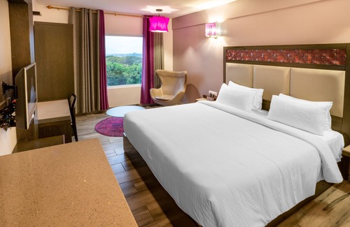 Palani Hotel | Visakka's The Amethyst Hotel