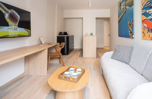 Athens City Centre Hotel | Vision Lavraga