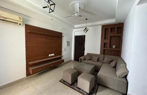 Greater Noida Apartment | Visitor stop