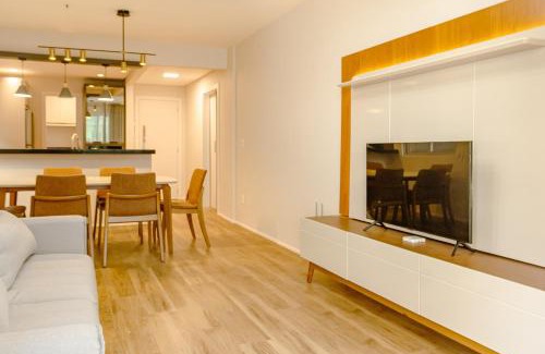 Itapema Apartment | Vista Mar na R.303 em Itapema, Garagem&Wifi HU1718
