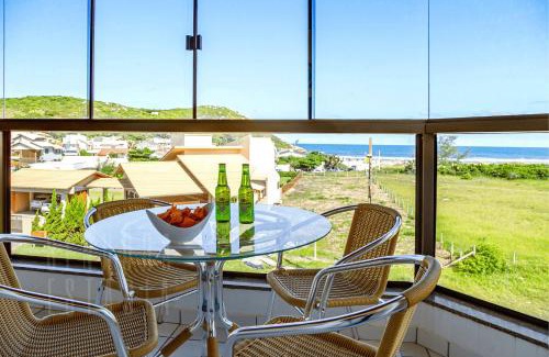 Itapiruba Apartment | Vista Maravilhosa: Apartamento à Beira-Mar