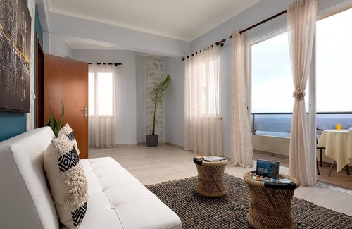 Porto Moniz Apartment | Vista Serra 110 P Rola Views Inn