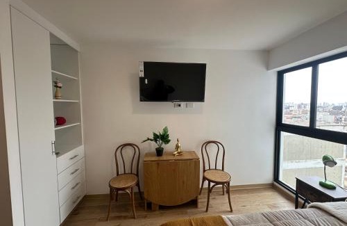 Lince Apartment | Vista Skyline en Piso 13 - Entre Lince y San Isidro