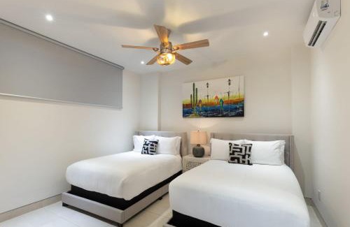 El Tezal Apartment | Vista Vela Luxury Ground Floor Terrace & BBQ