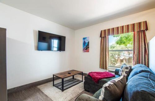 Sierra Vista House | Vistas 116 - Modern luxury amenities sleeps 6