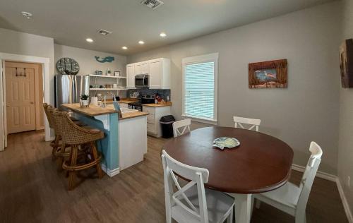 Rockport House | Vitamin Sea Cottage