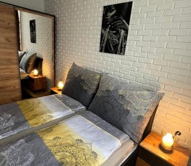 Resita Apartment | VITRUVIAN Apartament 13 - Self check in 24h