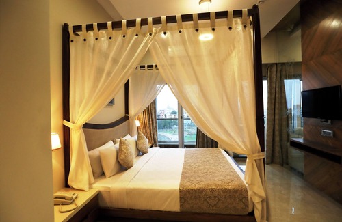 Dwarka Hotel | VITS Devbhumi, Dwarka