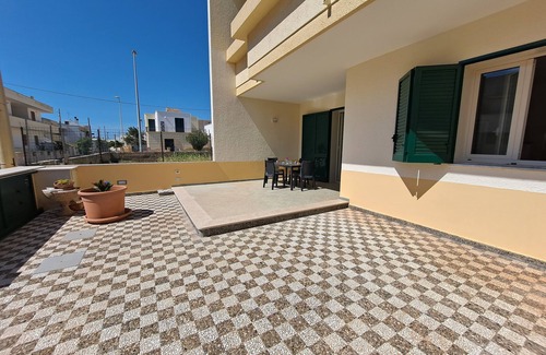 Lido Marini House | Vittorio House 100m From the Sand