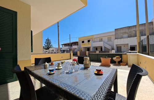 Lido Marini House | Vittorio House 100m From the Sand