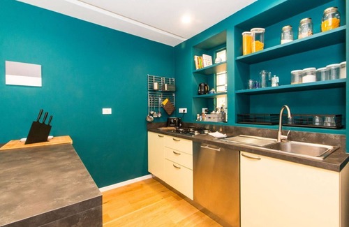 Vanchiglia Apartment | Vittorio Veneto Terrace Flat with parking