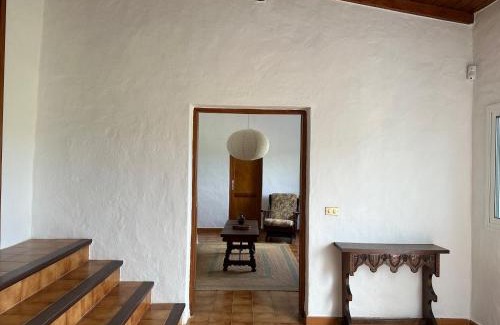 Moya House | Vivelorural Fontanales Casa Blanca