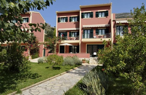 Agia Efimia Apartment | Vivi's Apartments