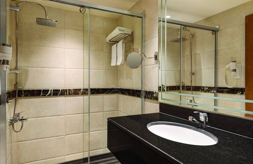 Al-Hamra'a Hotel | Vivid Jeddah Hotel, a member of Radisson Individuals