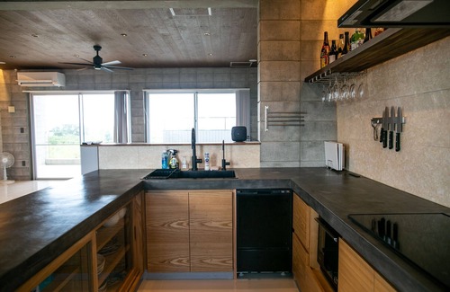 Miyakojima Apartment | vivid terrace