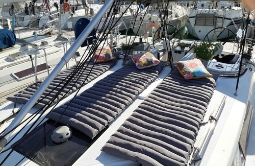 Cannes Old Town Boat Rental | Voilier au Coeur de Cannes - Le Dielli