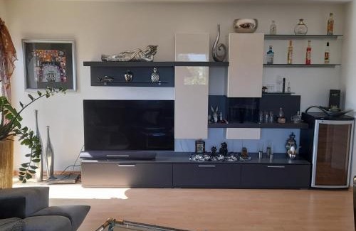 Euskirchen Apartment | Voll ausgestattete 78 qm Wohnung zur Alleinnutzung